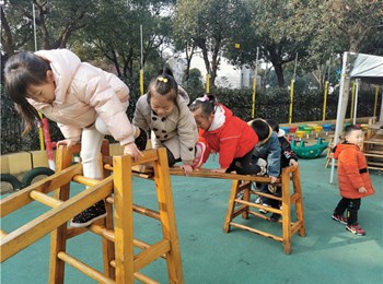 成长快乐之有趣的组合搭建