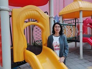 张小燕　教师
